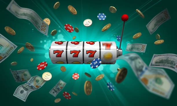 Live Teen Patti table on mobile phone showing dealer, cards, and hand rankings